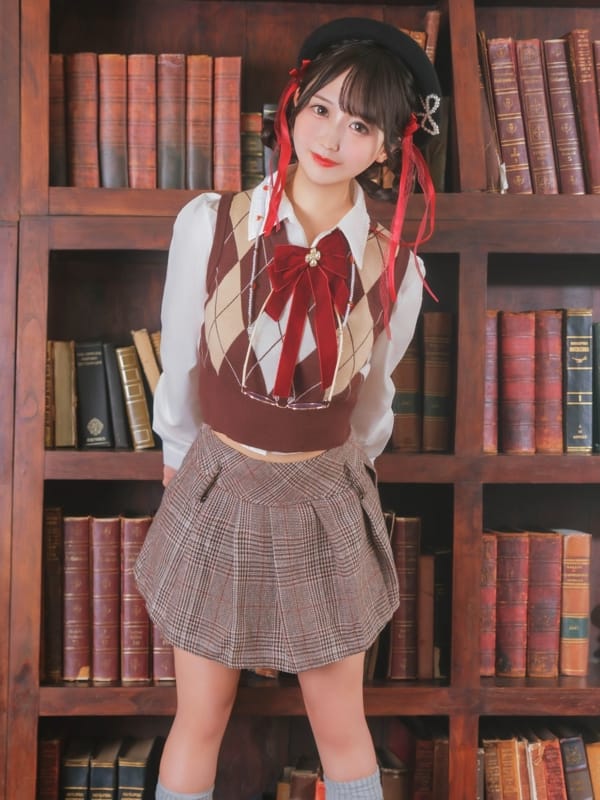 めい