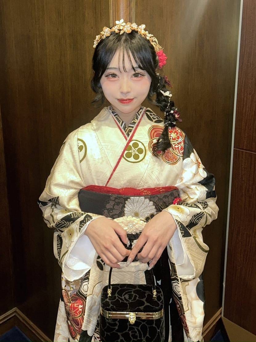 Sakura Huziwara
