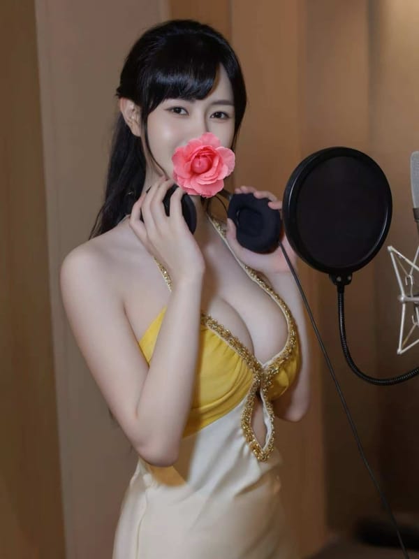 NANAO