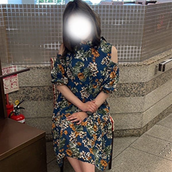 にいな