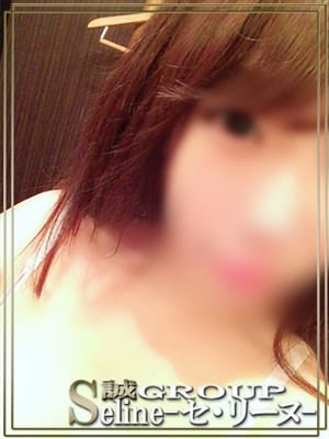 すずこ【天真爛漫小柄天使】