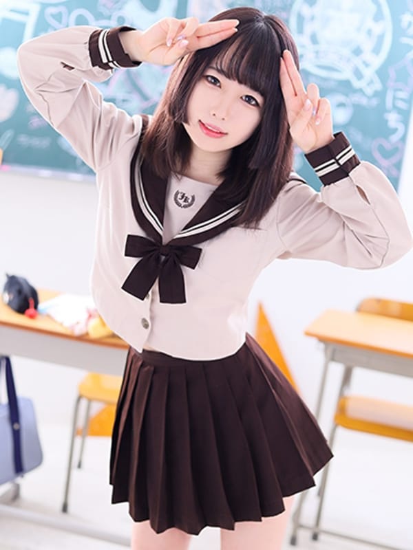 みさき 黒髪のf乳 Jkサークル 名古屋デリヘル 駅ちか