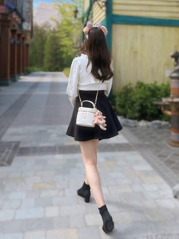 YURIA