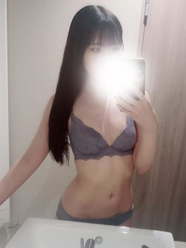 MAYUNA