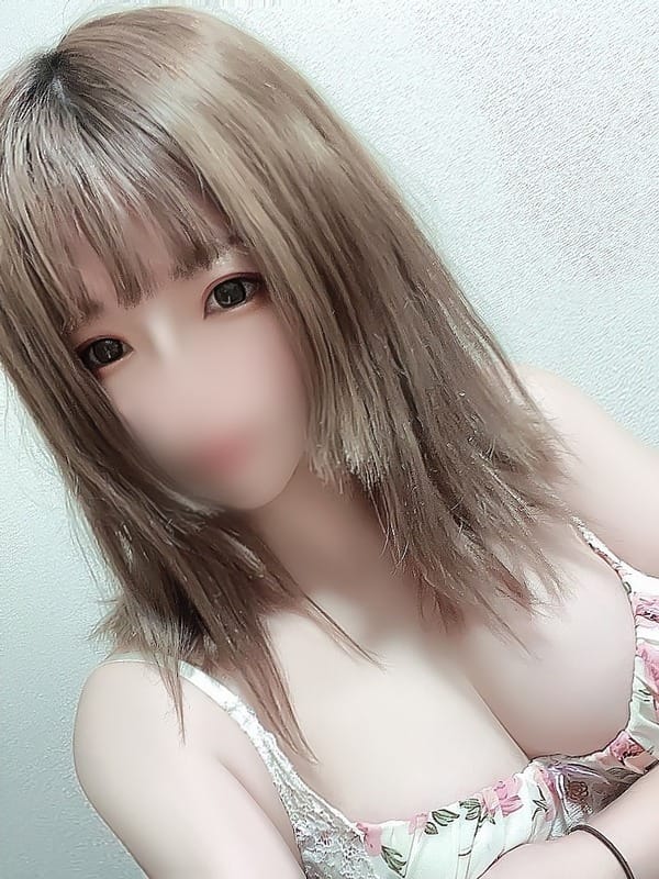 ゆりな