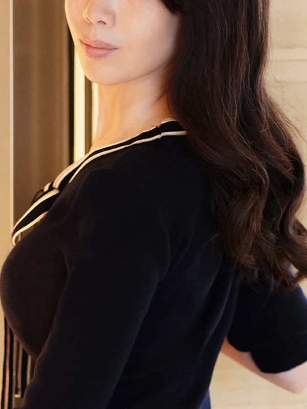 Tuchiya Erika