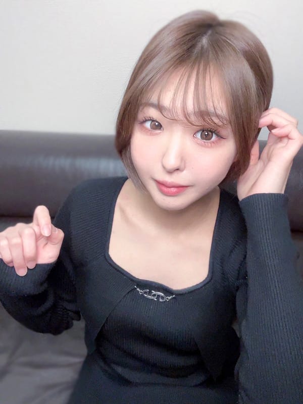 みいな