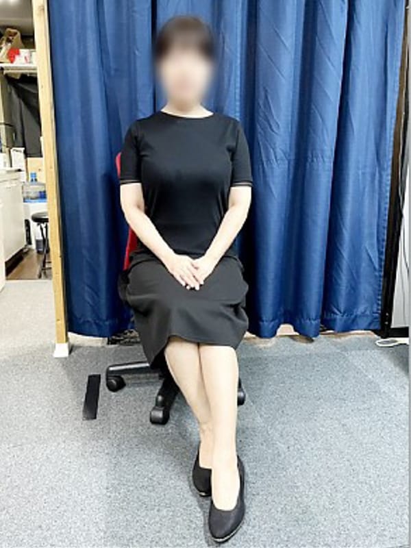 みな