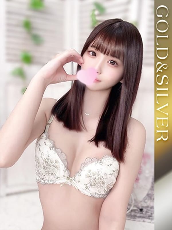 めい【圧倒的美少女到来】