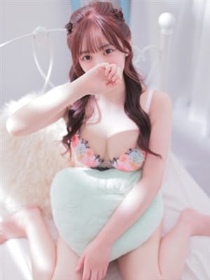 [MOMO]Beautiful big breasts F cup and beautiful face♪
