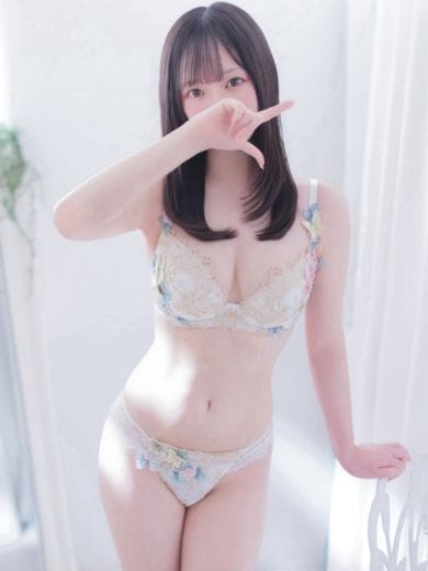 [MOMO]Beautiful big breasts F cup and beautiful face♪