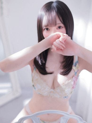 [MOMO]Beautiful big breasts F cup and beautiful face♪