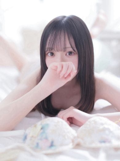 [MOMO]Beautiful big breasts F cup and beautiful face♪