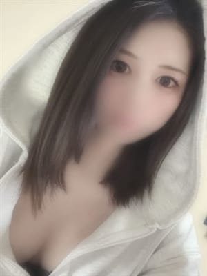 [YUI]A beautiful person with short black hair.