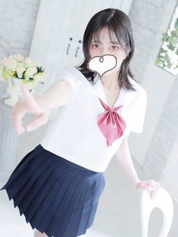 雫 あきな