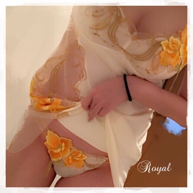 「出勤しました」01/13(土) 22:17 | ロイヤルの写メ・風俗動画