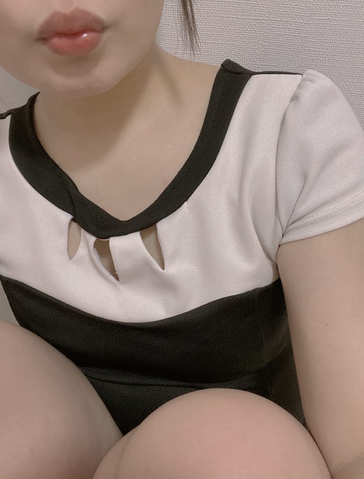 「お兄様、ありがとうございました☺️」01/08(日) 21:22 | 松本ひなりの写メ日記