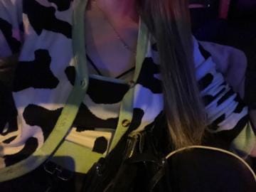 「こんばんわー」03/18(土) 23:44 | れいな【プラチナ】の写メ