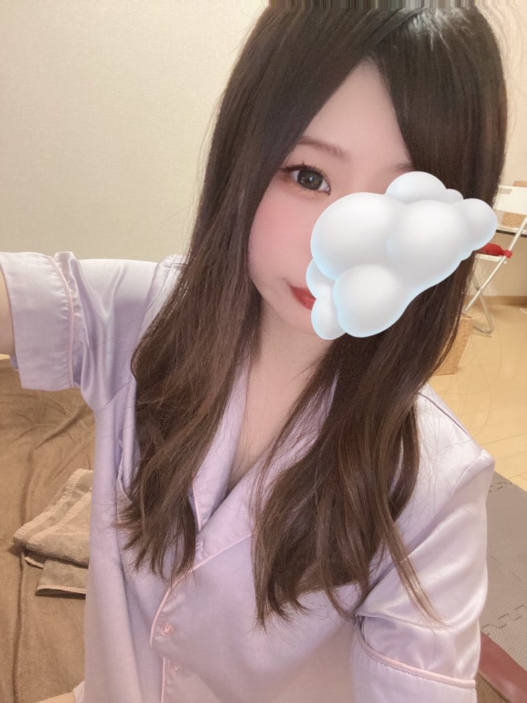 「出勤」03/23(木) 20:23 | なるみ(Sランク）の写メ