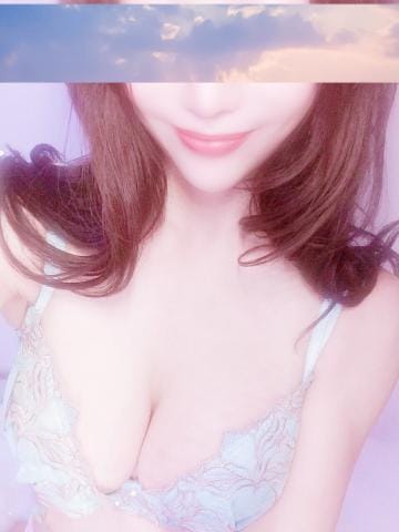 「雨の日曜日♡明日は」03/25(土) 14:06 | こころの写メ日記