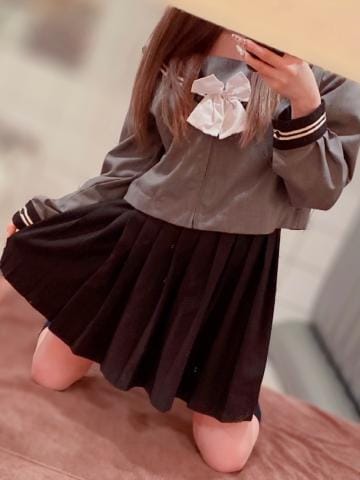 「♡ 出勤してます ♡」05/29(月) 20:17 | えみかちゃんの写メ日記