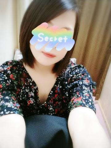 「こんにちは」06/08(木) 12:07 | こむぎの写メ