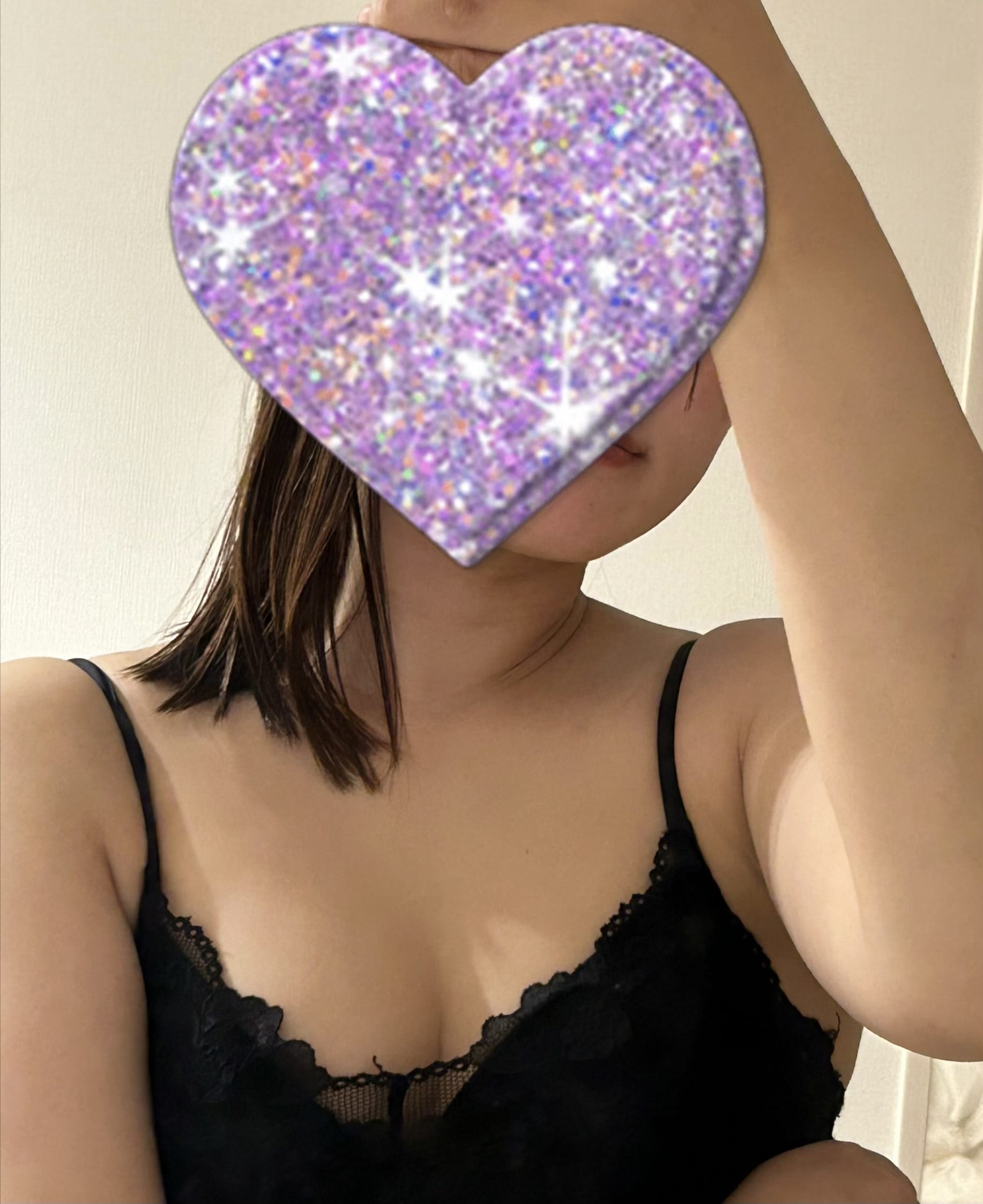 「出勤しました♡」10/14(土) 09:31 | 百瀬　えまの写メ日記