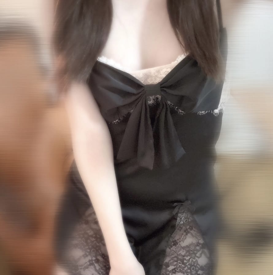 「出勤♥」10/27(金) 22:35 | りりか＊class A＊の写メ日記