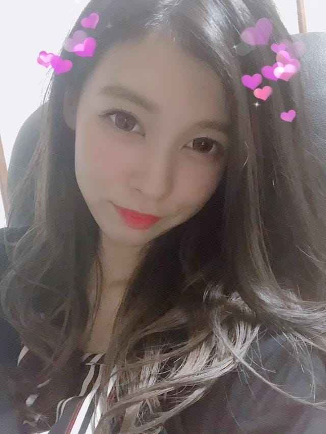 「出勤完了( ⁼̴̀꒳⁼̴́ )✧」08/15(水) 21:39 | あいかの写メ・風俗動画