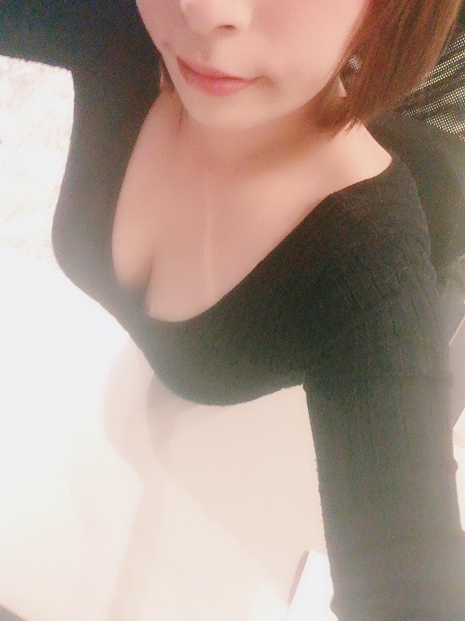 「コンニチハ(,,•д•,,)ノ))**」08/17(金) 12:55 | Mariaの写メ・風俗動画