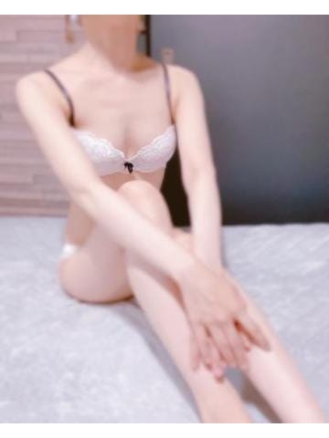 「♡今日少しだけ出勤します♡」01/25(木) 15:45 | みなとの写メ