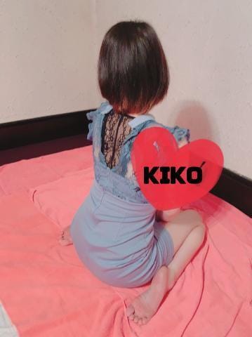 「出勤です✩.*˚」03/22(金) 10:02 | KIKO『キコ』の写メ日記
