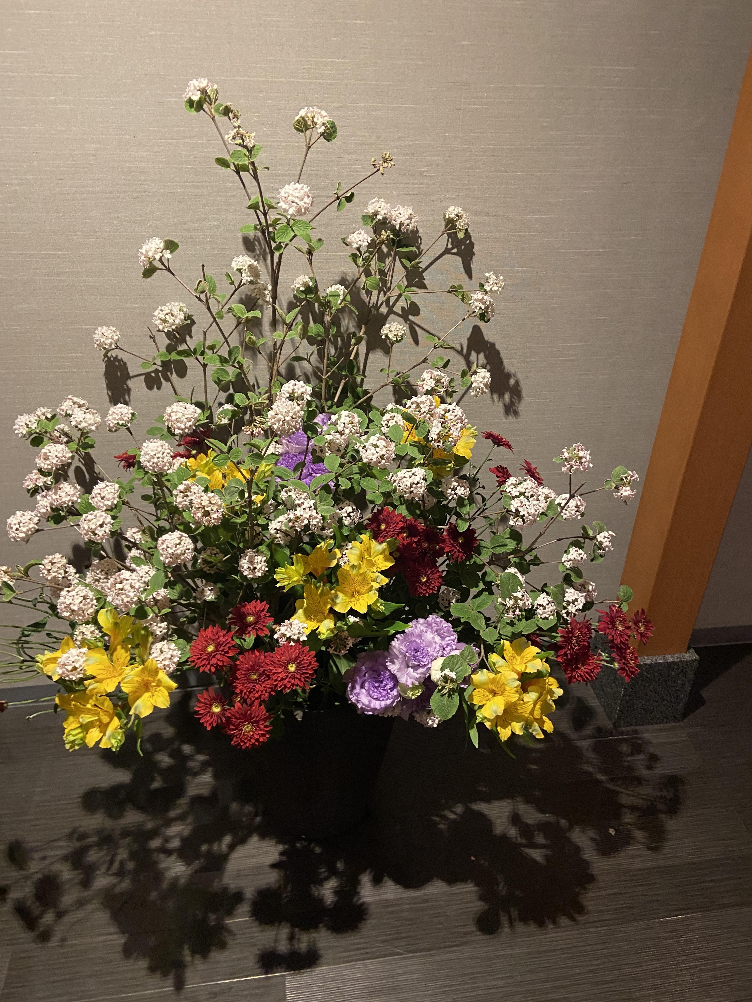 「Luxのお花はいつも美しい。」04/15(月) 12:02 | 摩季の写メ
