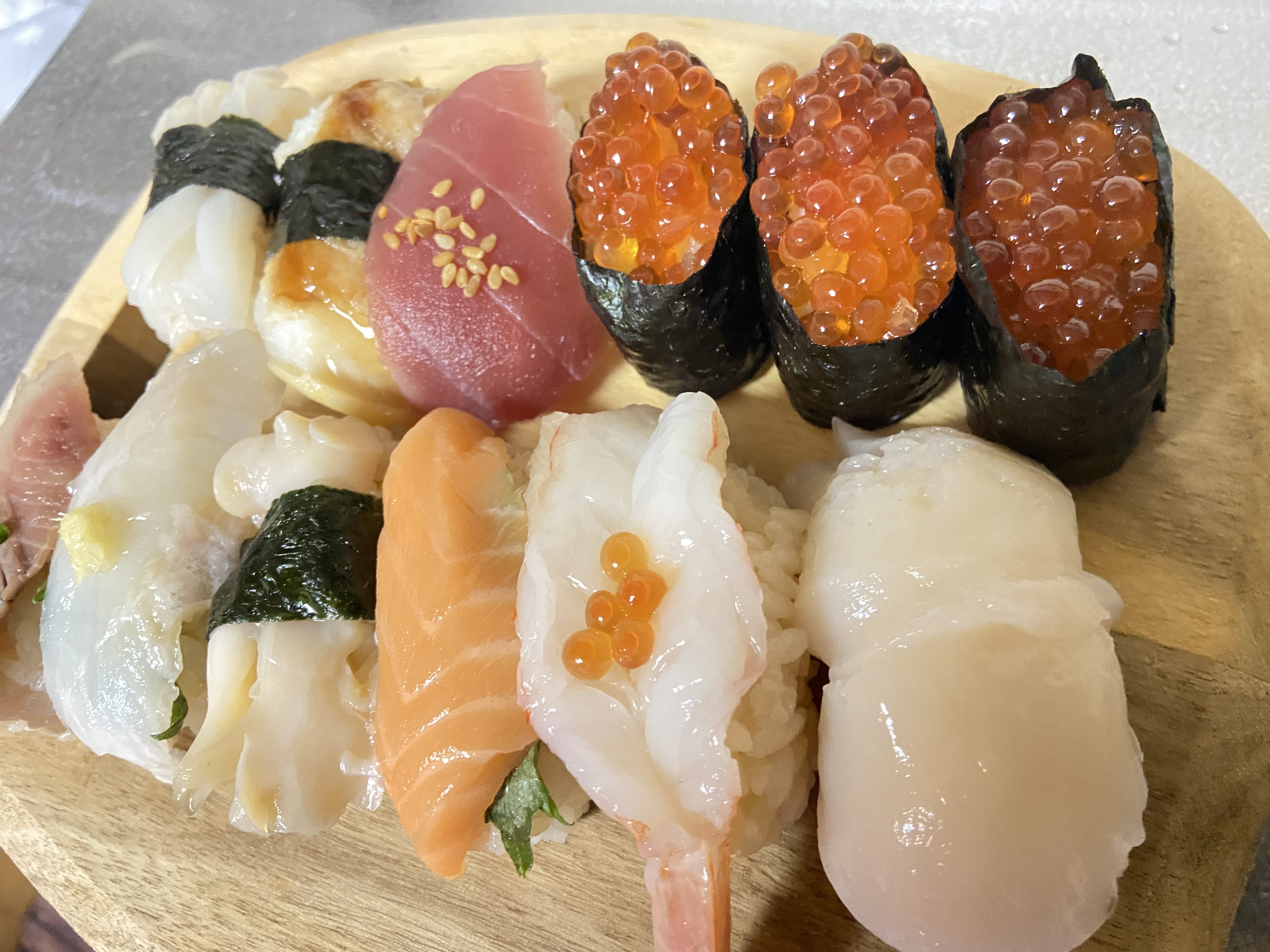 「毎週日曜はできるだけお寿司を食べます。」04/15(月) 12:04 | 麗の写メ