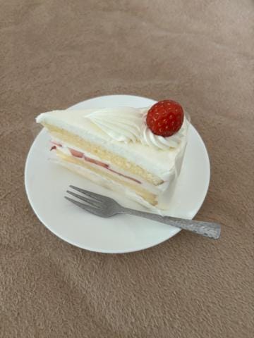「ケーキに合うよね」04/20(土) 15:05 | 千早の写メ日記