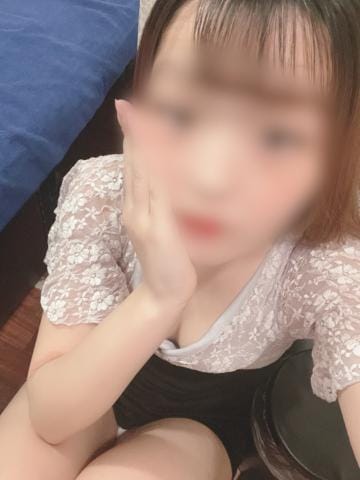 「目隠しプレイ❓」04/24(水) 11:29 | かえで☆21歳超ドスケベ娘♡の写メ