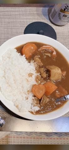 「カレー♪」04/26(金) 21:44 | 吉野の写メ