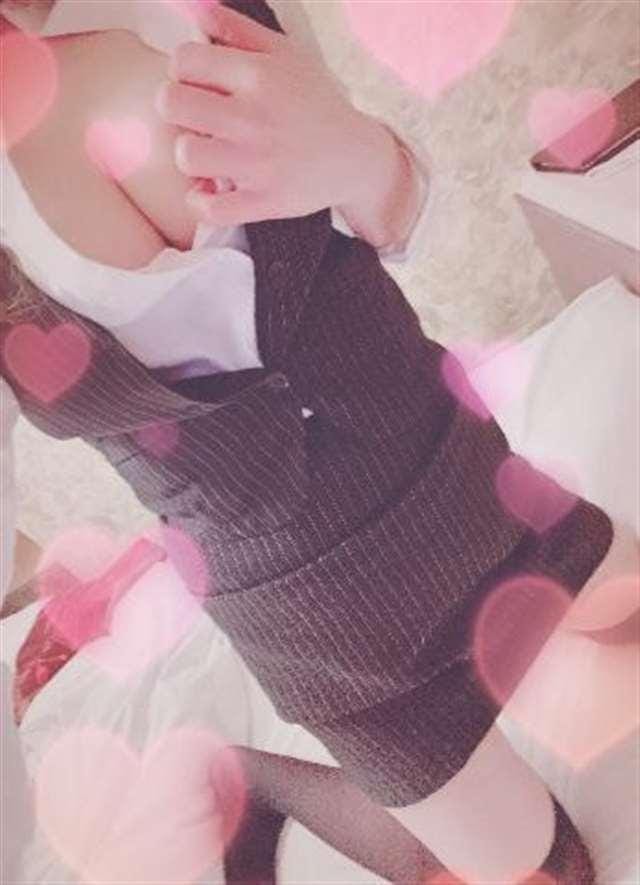 「こんにちは♡」04/27(土) 10:31 | 奈央子の写メ日記