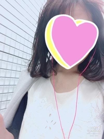 「Uさん♡」04/27(土) 11:15 | まかろんの写メ