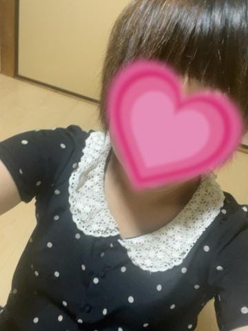 「出勤しました♥️」07/25(木) 15:48 | 若妻じゅなの写メ日記