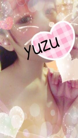 ゆず現役AV女優【ゆず】ちゃん♪