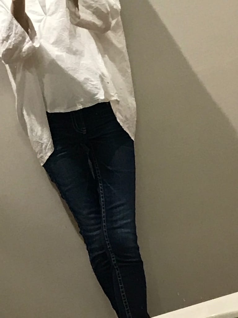 りん彼女から漂うエロさは本物!!