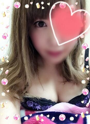 「(*´∀`)」09/19(火) 14:26 | れいなの写メ・風俗動画