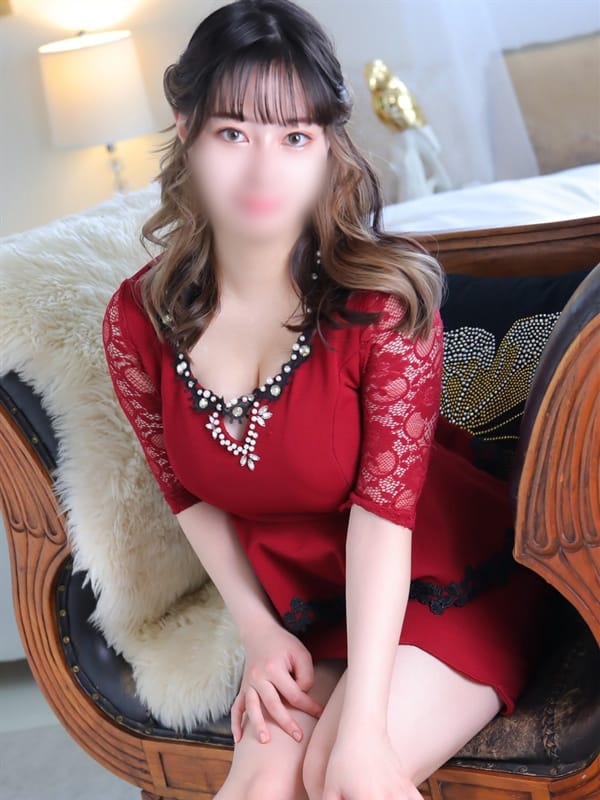 白川ゆあ