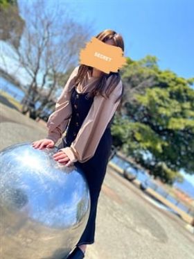 深田うみ|熊本県風俗で今すぐ遊べる女の子