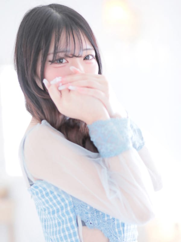 青葉ここな
